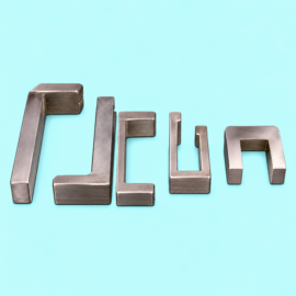 L-moulds : Embedding Moulds